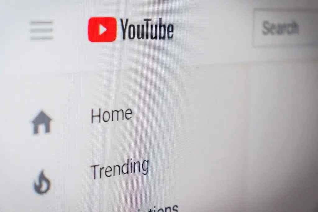 Comment discuter sur YouTube ?