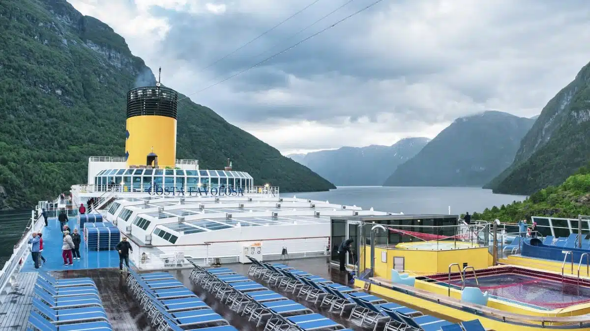 Où partir en croisière en amoureux ?